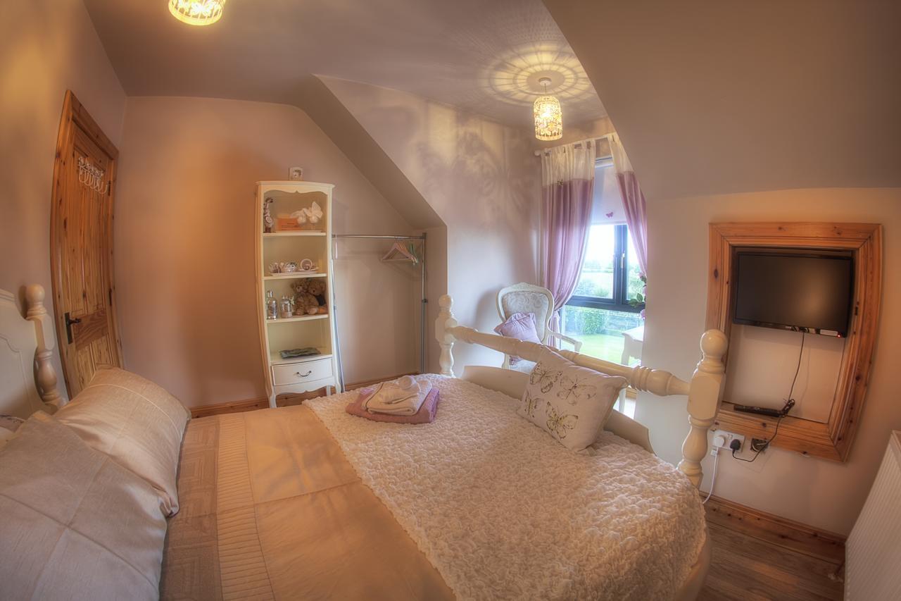 Walkers Nest Bed & Breakfast Карлингфорд Екстериор снимка