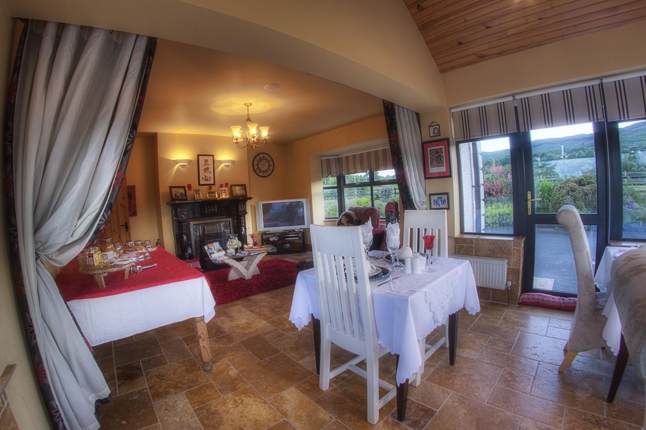 Walkers Nest Bed & Breakfast Карлингфорд Екстериор снимка