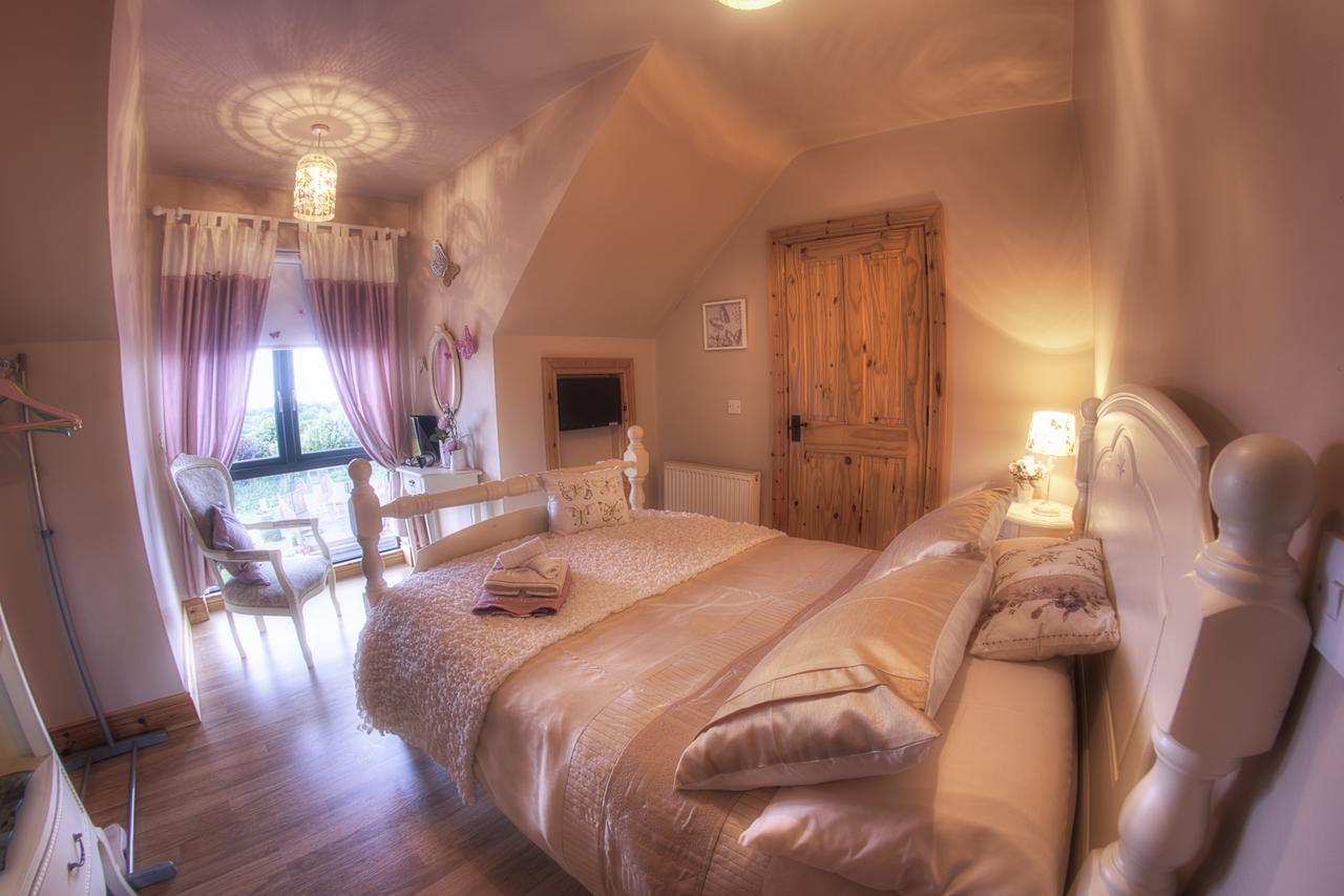 Walkers Nest Bed & Breakfast Карлингфорд Екстериор снимка