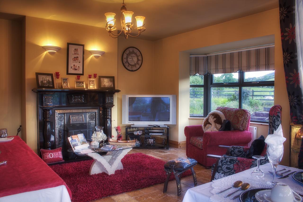 Walkers Nest Bed & Breakfast Карлингфорд Екстериор снимка