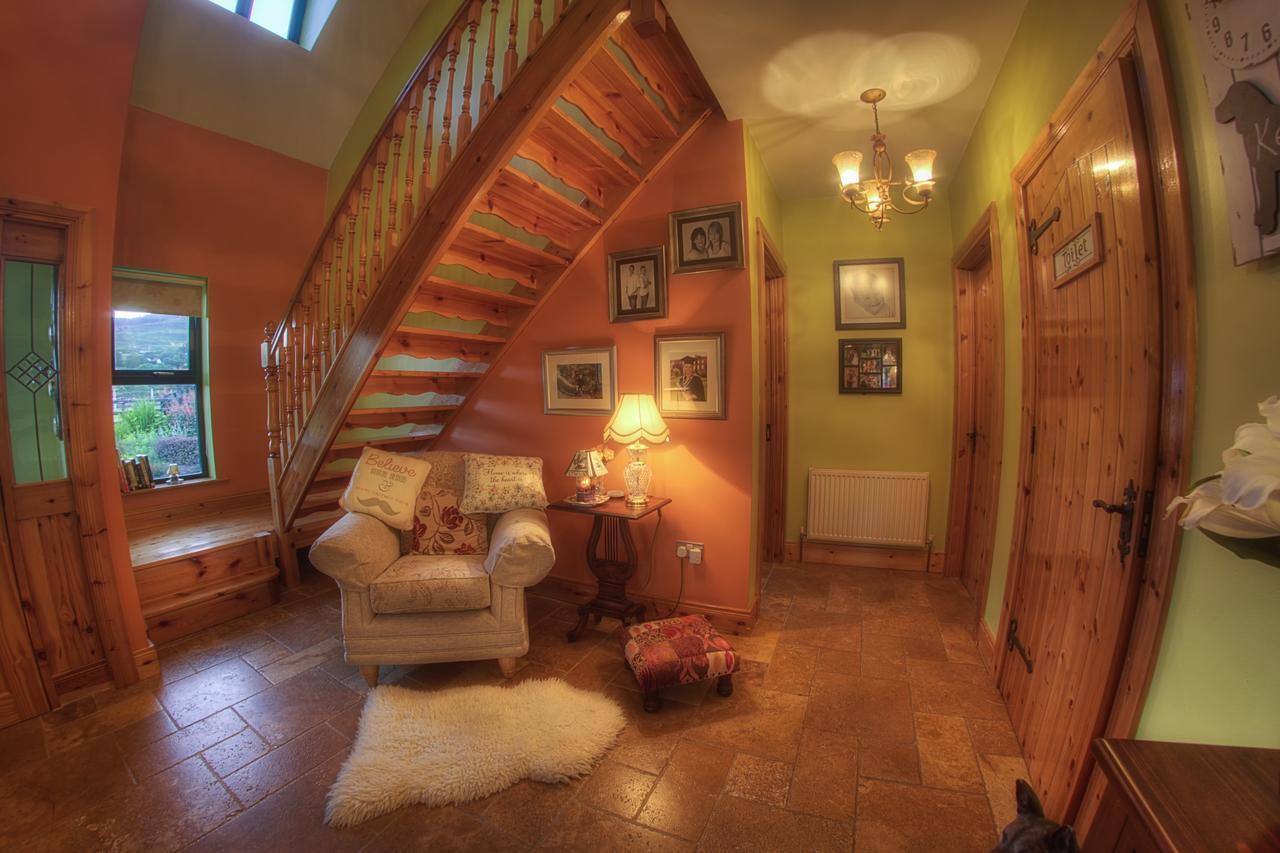 Walkers Nest Bed & Breakfast Карлингфорд Екстериор снимка
